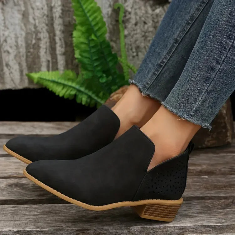 WOMEN'S CHUNKY RETRO LOW HEELS BOOTS 2023