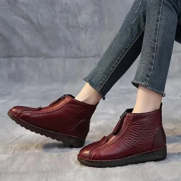 Red ankle hot sale boots canada