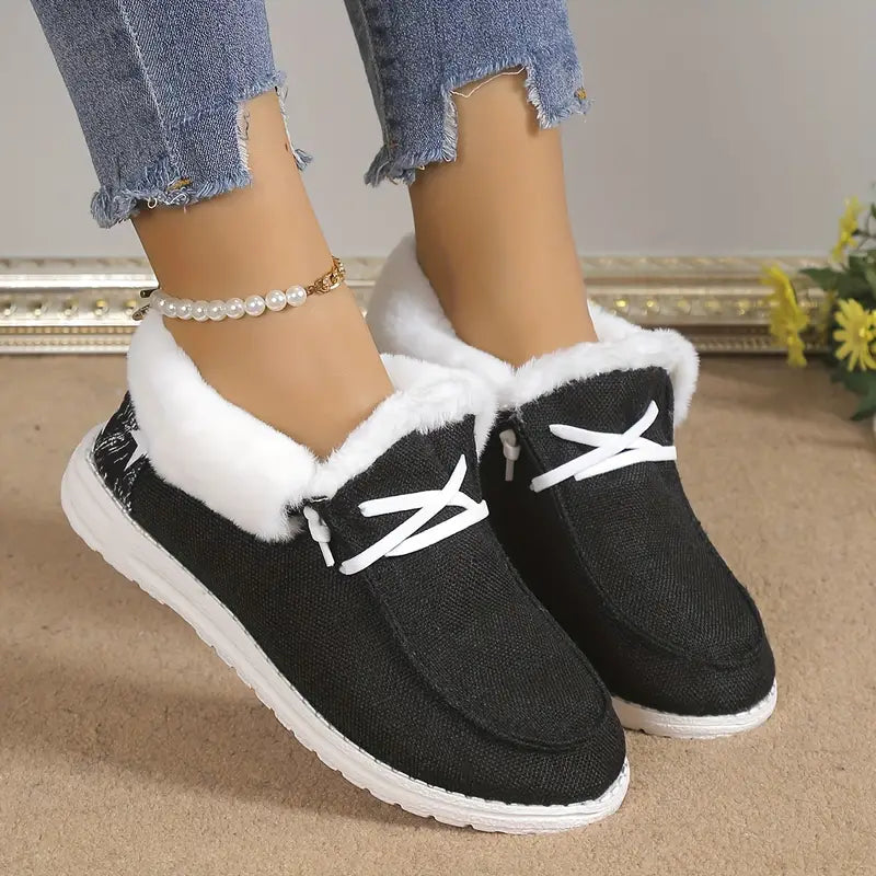 CHATHAMâ„¢ WOMEN'S PLUSH LINED CANVAS SHOES