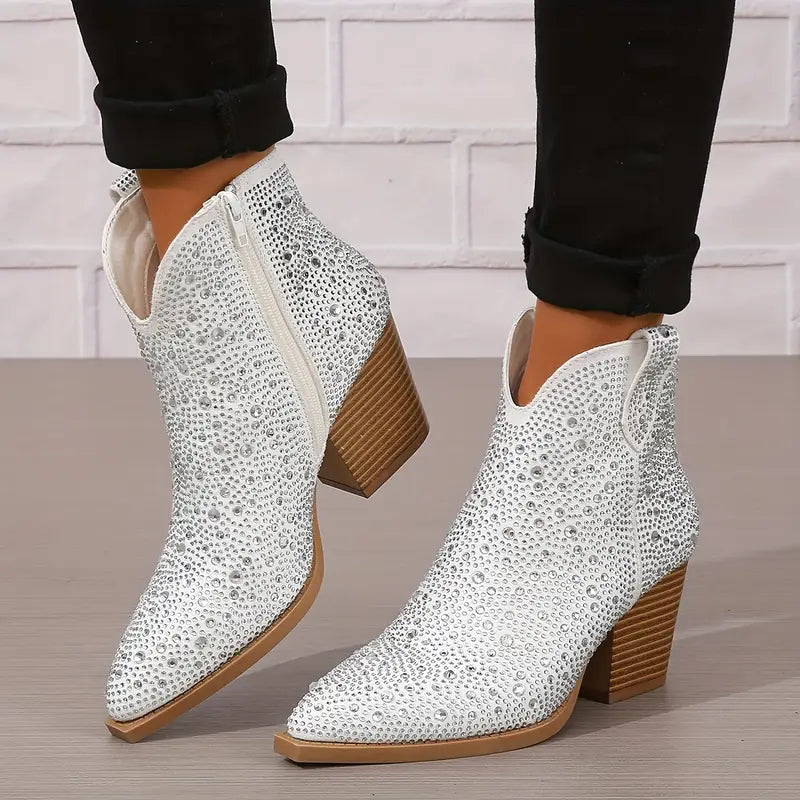 ELORA™ DIAMOND-ENCRUSTED WINTER BOOTS