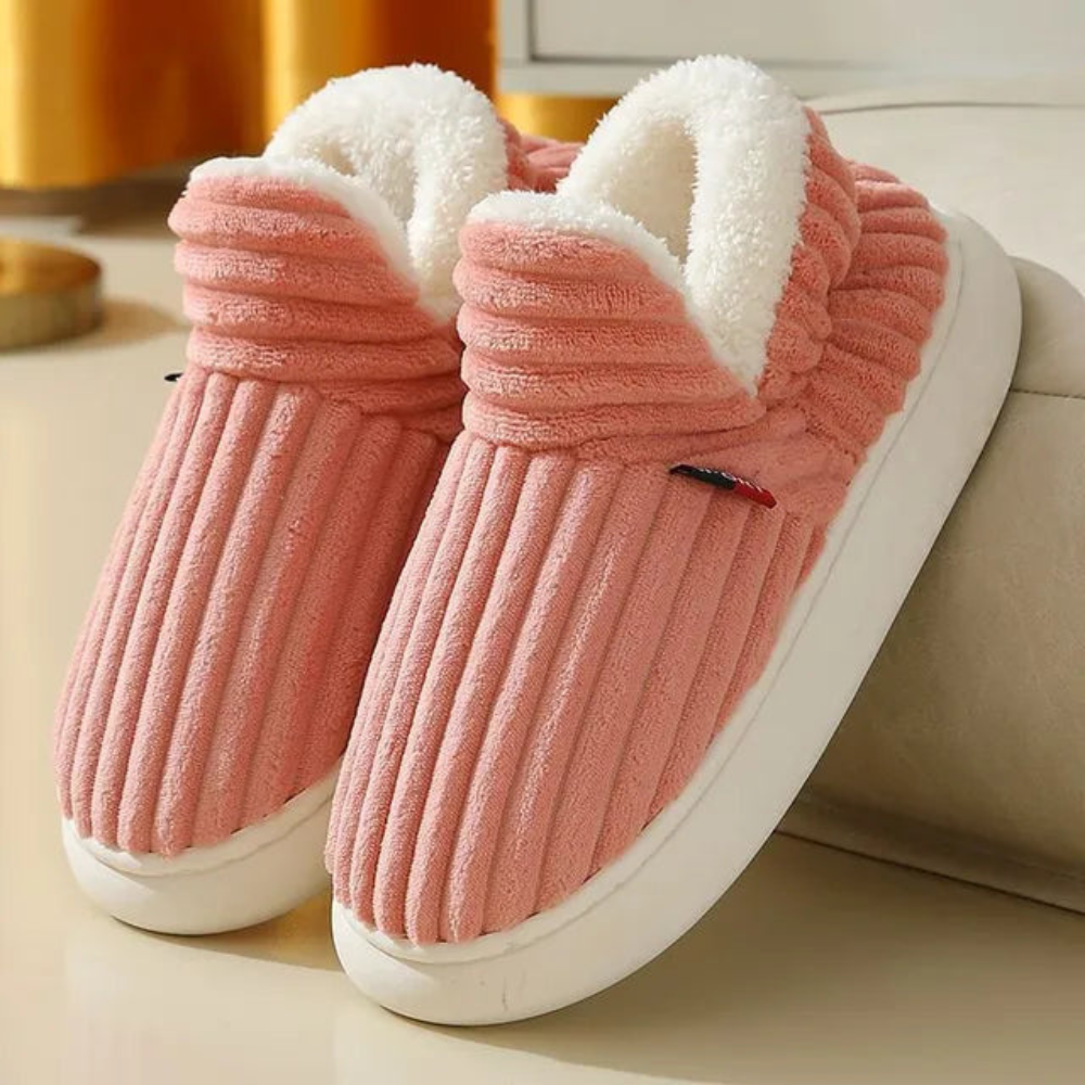 AirSteps™ COZY CLOUD SLIPPERS