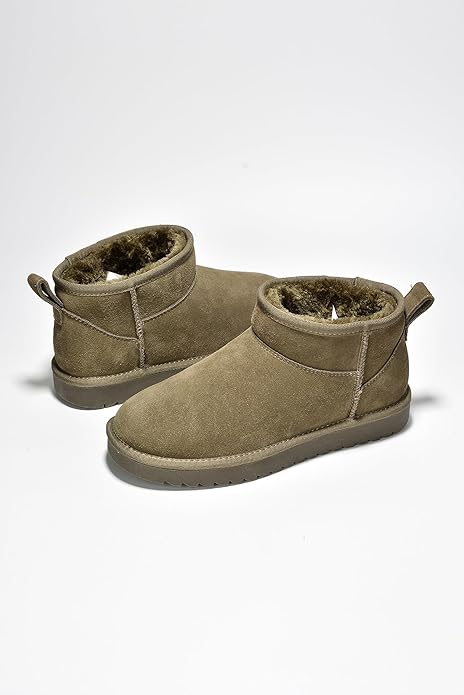 SUEDE ANKLE BOOTS – COZY, STYLISH & WATER-RESISTANT