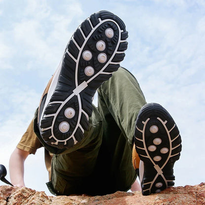 SIMCOE™ DURABLE OUTDOOR HIKING SHOES