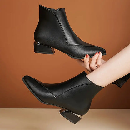 KIMBERLEY™ WOMEN'S CHUNKY LOW HEELED ANKLE BOOTS